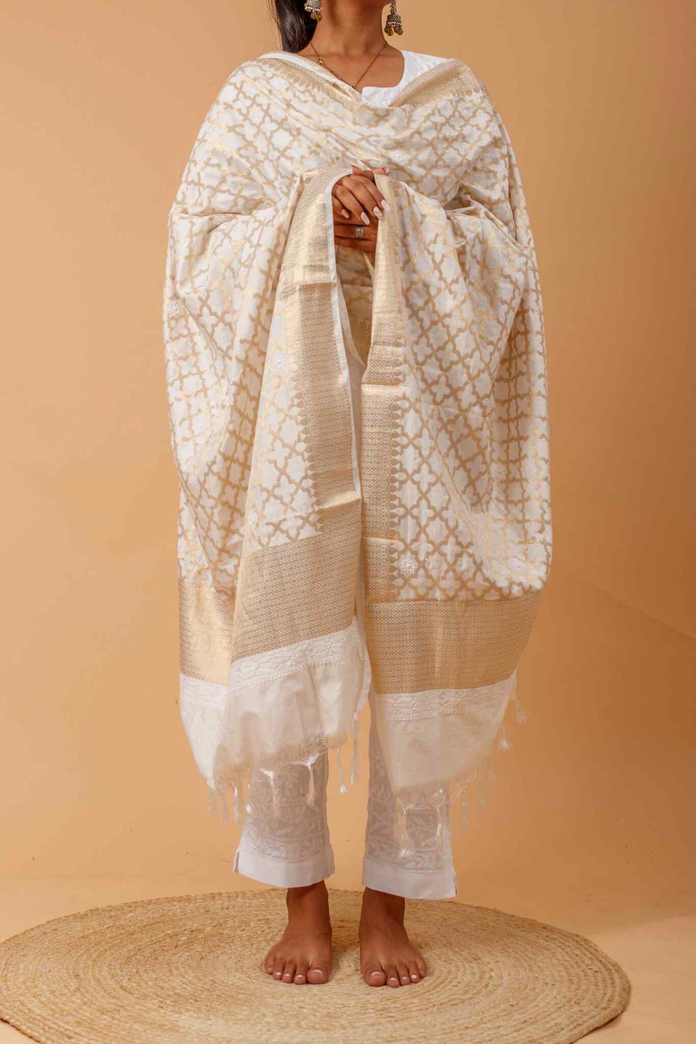 Arsh Handcrafted Chikankari on Banarasi Dupatta - Image 3
