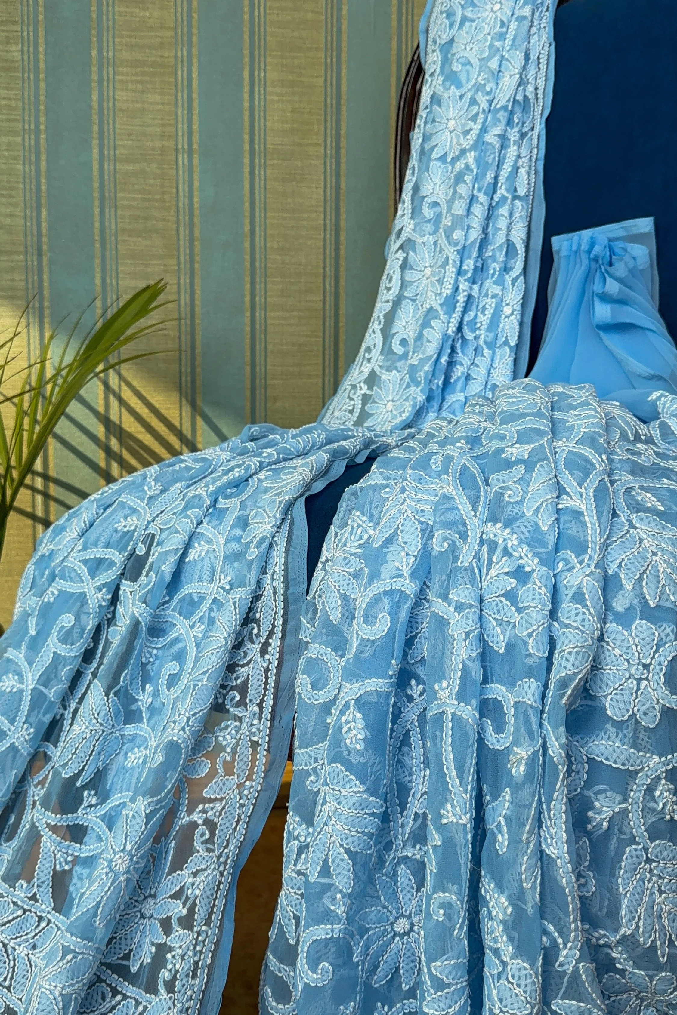 Arsh Handcrafted Georgette All Over Chikan Powder Blue Embroidered Saree - Image 2