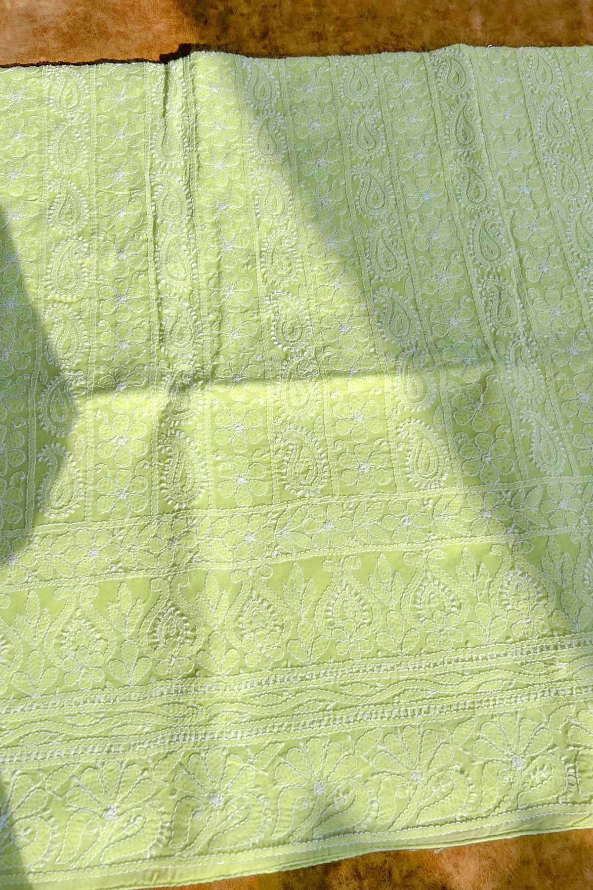 Arsh Handcrafted Green Cotton Unstitched Chikankari 3pc Suit Set - Image 7