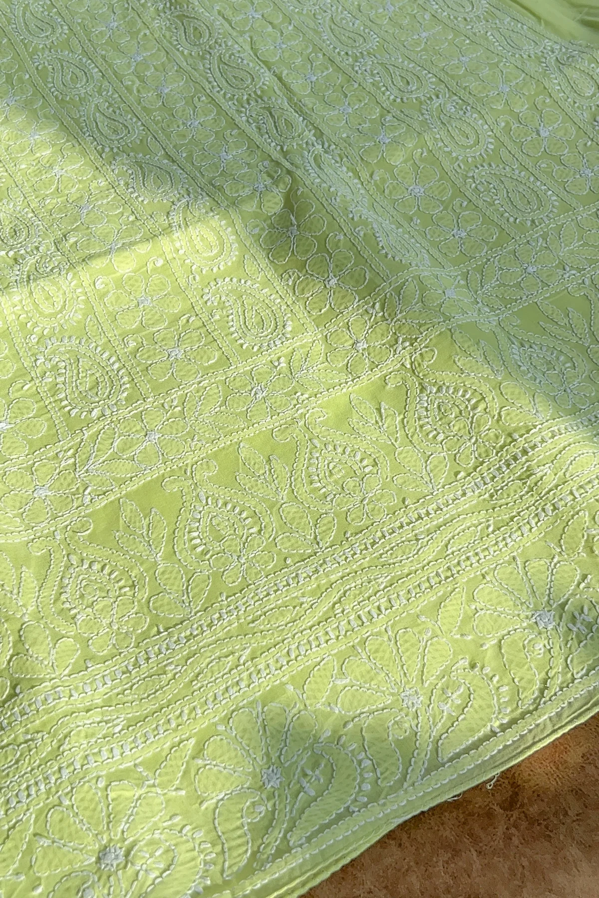 Arsh Handcrafted Green Cotton Unstitched Chikankari 3pc Suit Set - Image 8