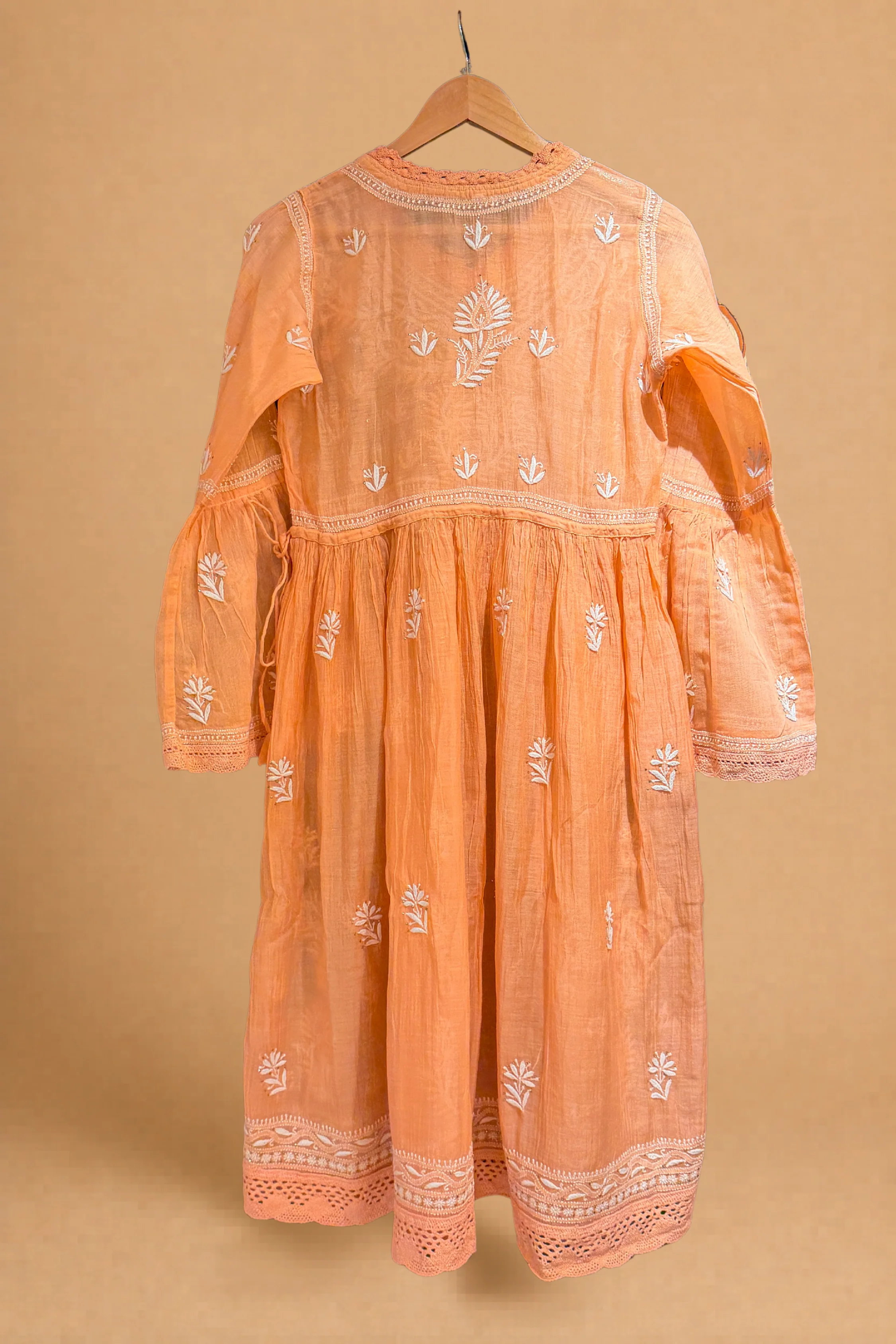 Arsh Handcrafted Mul Chanderi Kurti and Pant Set - Image 3