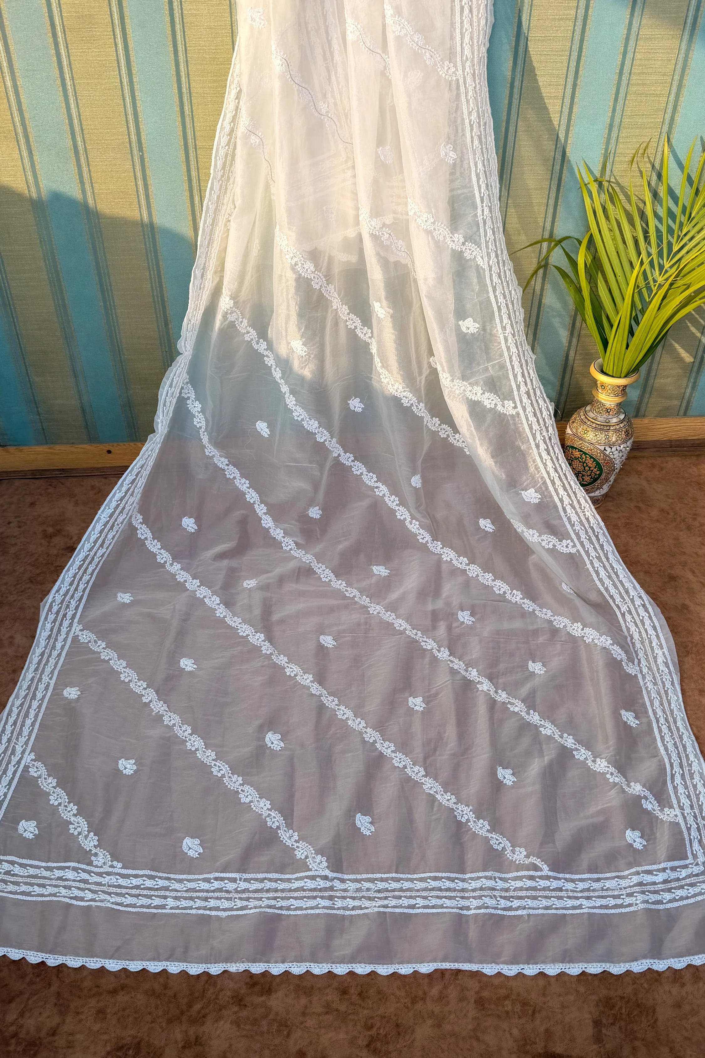 Arsh Handcrafted Pure Organza Chikankari Dupatta - Image 3