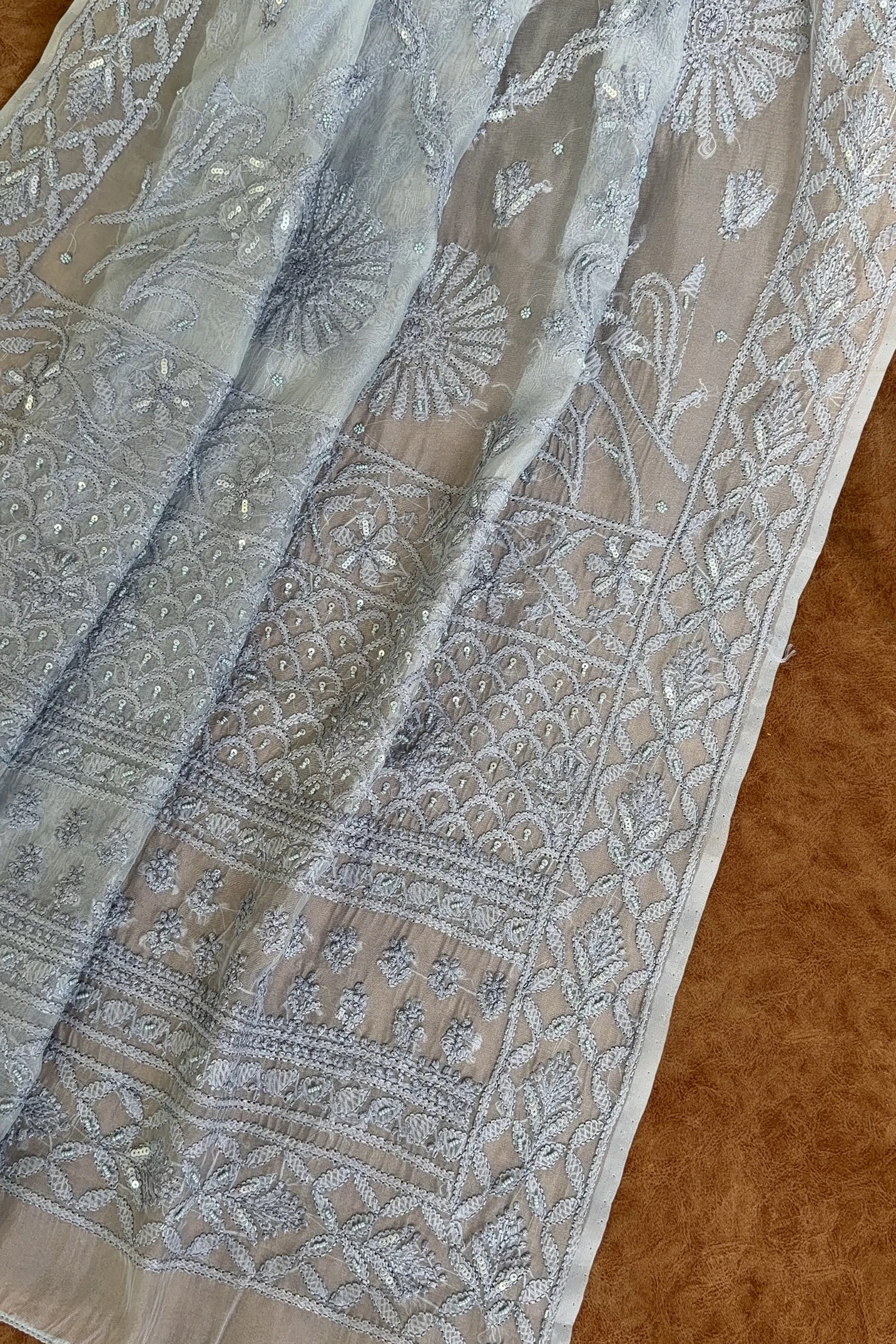 Arsh Handcrafted Organza Chikankari Fancy Saree - Image 2