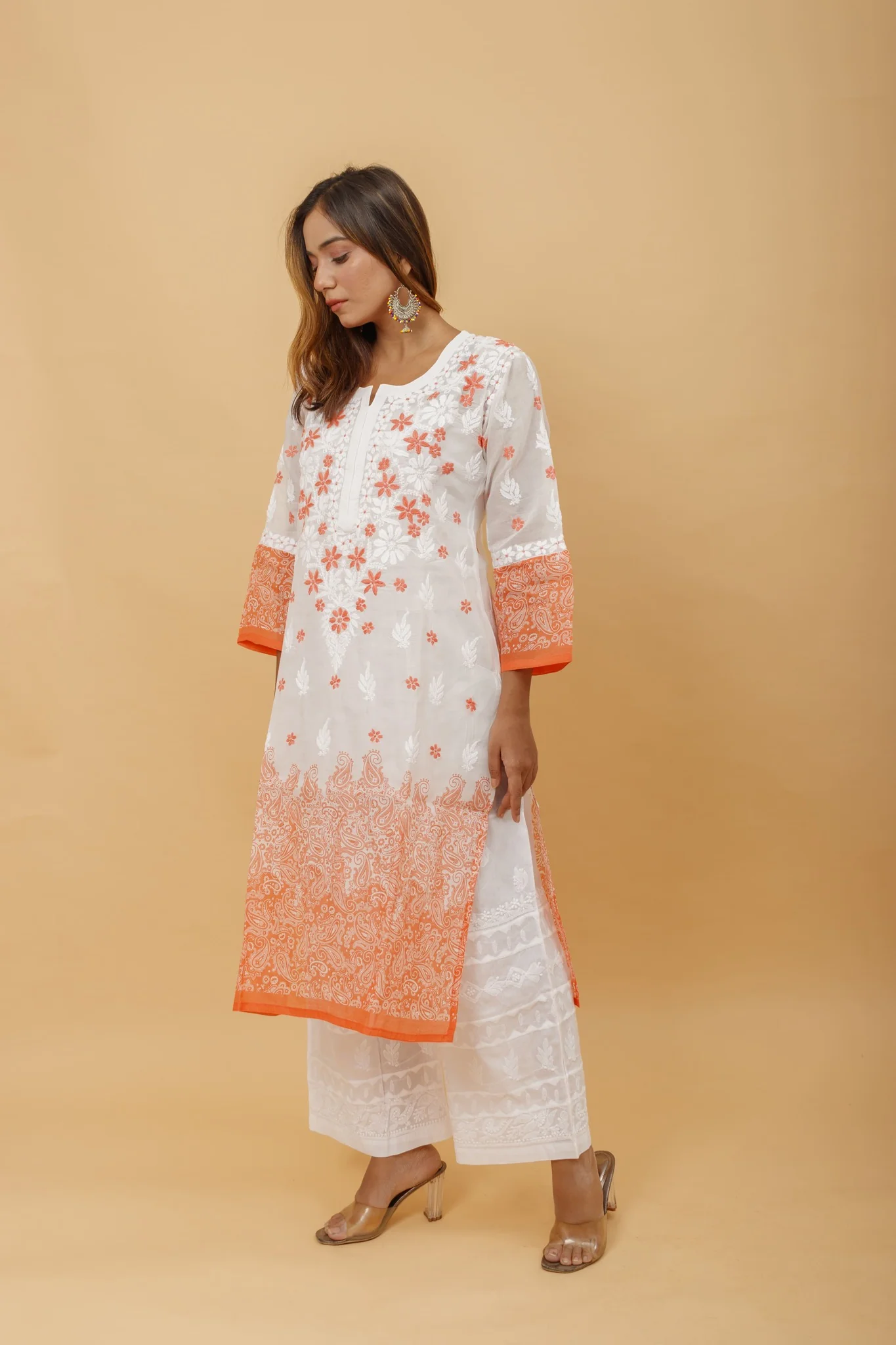 Arsh Handcrafted White and Orange Pure Cotton Chikankari Kairi Printed Kurti - Image 3