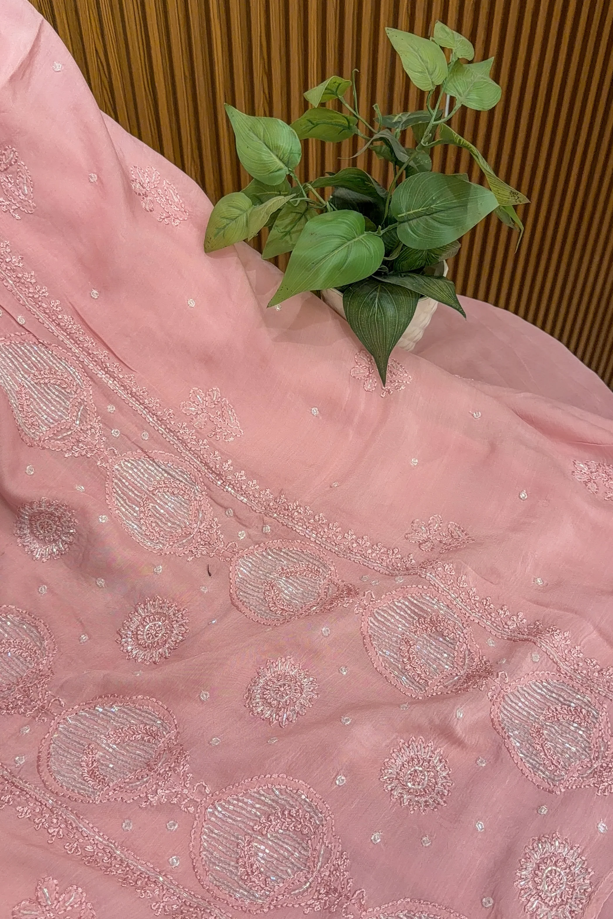 Arsh Handcrafted Pure Muslin Unstitched Chikankari 3pc Suit Set - Image 3