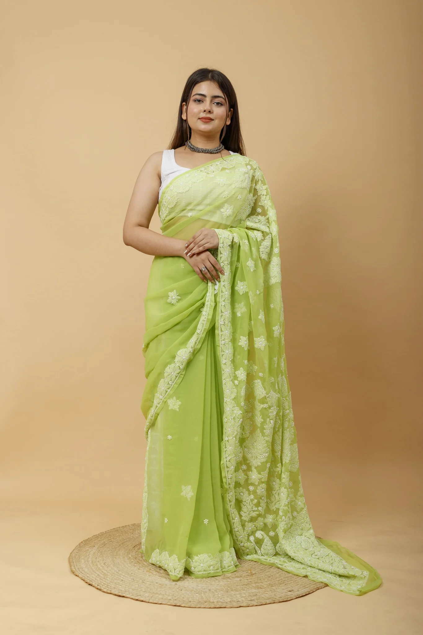 Arsh Handcrafted Semi Georgette Heavy Palla Chikan Embroidered Saree - Image 2