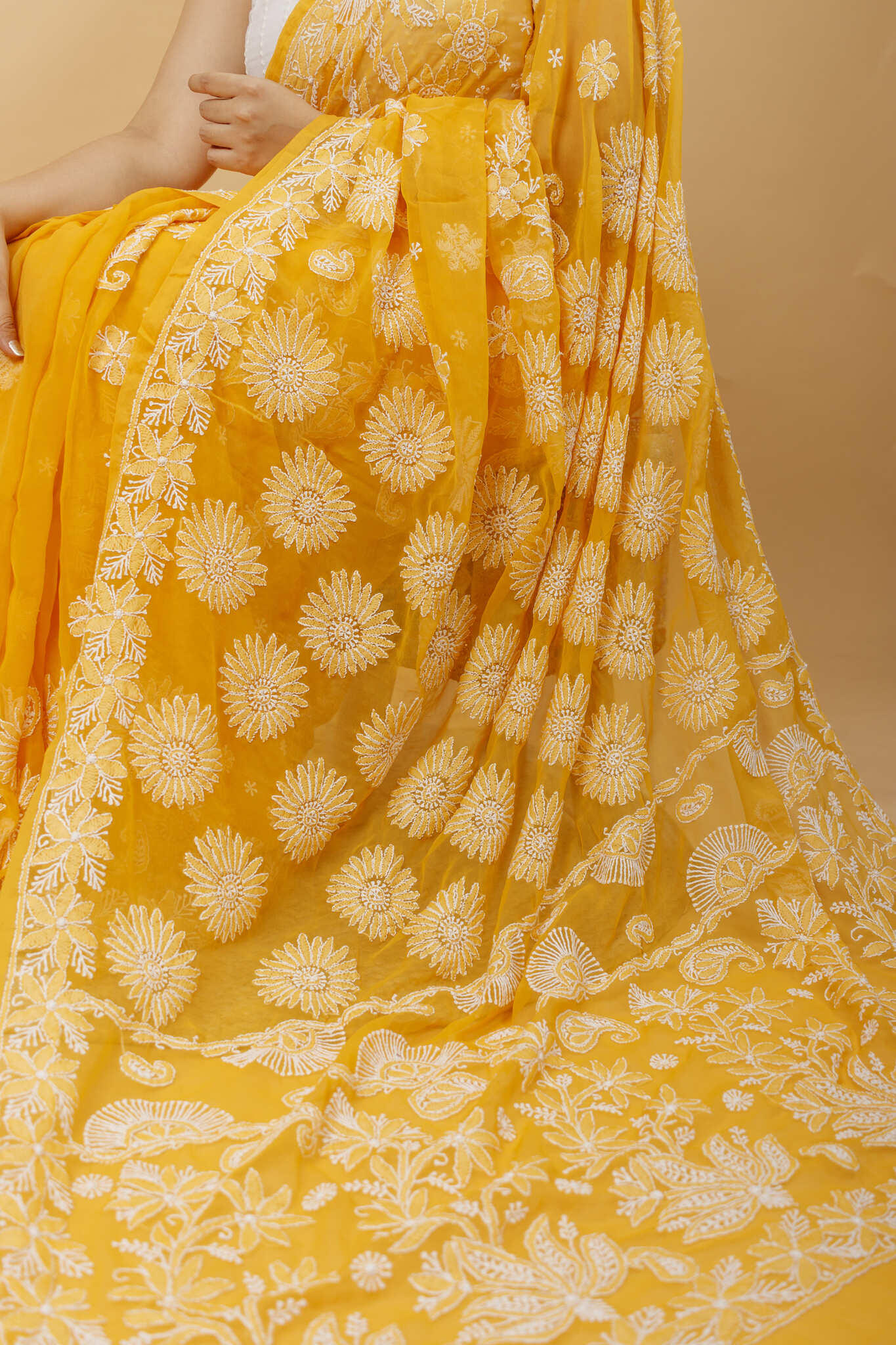 Arsh Handcrafted Semi Georgette Palla Chadi All Over Chikan Embroidered Saree - Image 5