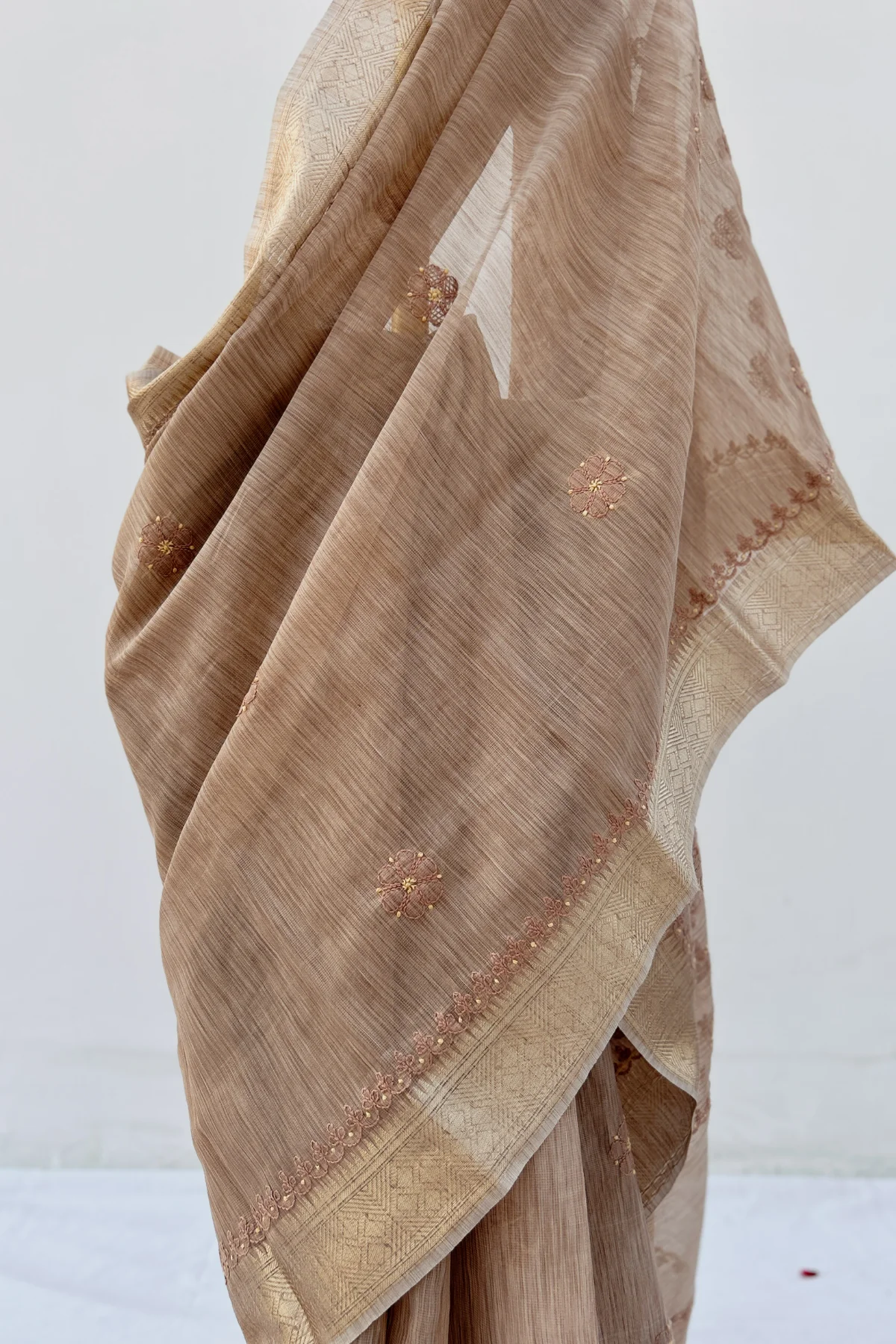 Arsh Hand Embroidered Banarasi Tissue Chikan Saree - Image 2