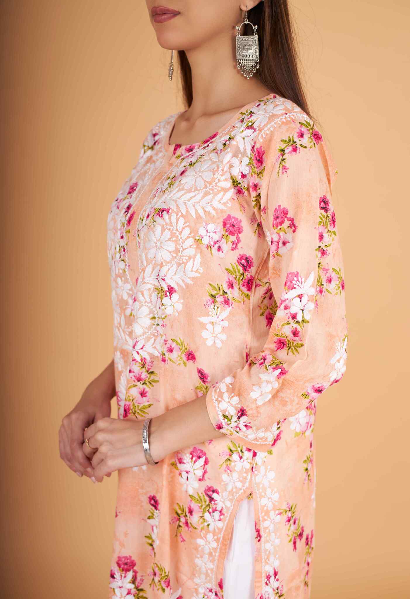Arsh Handcrafted MulMul Cotton Printed Chikankari Kurti - Image 4